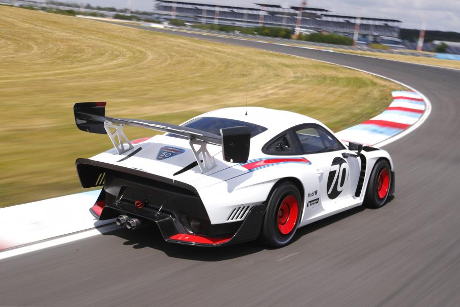 Porsche 935 (991) 2019 года  (фото 40 из 73)